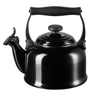 2dekans | Le Creuset Classic Fluitketel 1,6 L – Ebbenhout, Ophalen of Verzenden, Zo goed als nieuw