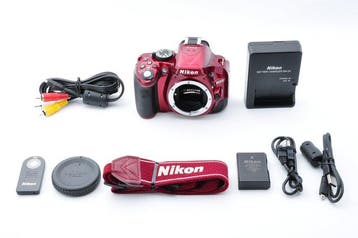 Nikon D5200 Digital SLR Red [#1400] Digitale camera, Nieuw