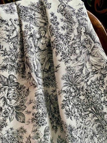 Vijf meter met dubbele breedte van toile de Jouy in wit en