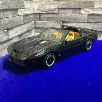 Ertl 1:18 - Modelauto - Knight Rider K.I.T.T. Pontiac Trans, Nieuw