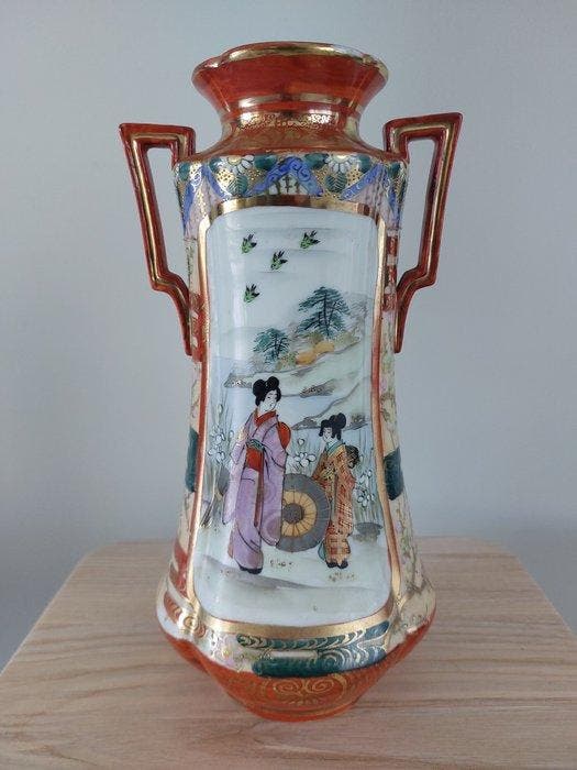 Vaas - Porselein - Japan, Antiek en Kunst, Antiek | Overige Antiek