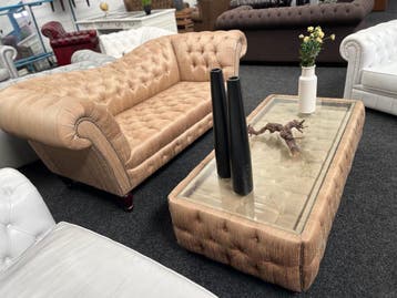 Chesterfield 3 zits Butterfly bank + Chesterfield Salontafel, Ophalen, Chesterfield, Driepersoons, Zo goed als nieuw