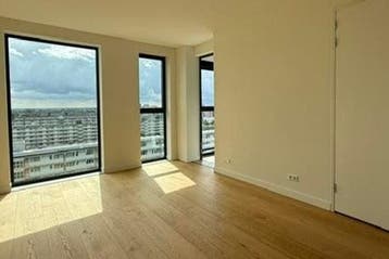 Appartement Bijlmerplein in Amsterdam, Via bemiddelaar, Appartement, Amsterdam, Amsterdam
