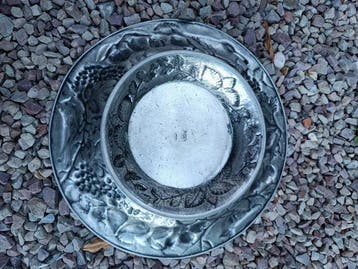 Decoratief dienblad - 1 tinnen mandje met stans; durf? -