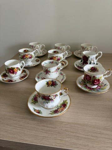 Koffie- en theeservies (20) - 10 Engelse porseleinen kop en