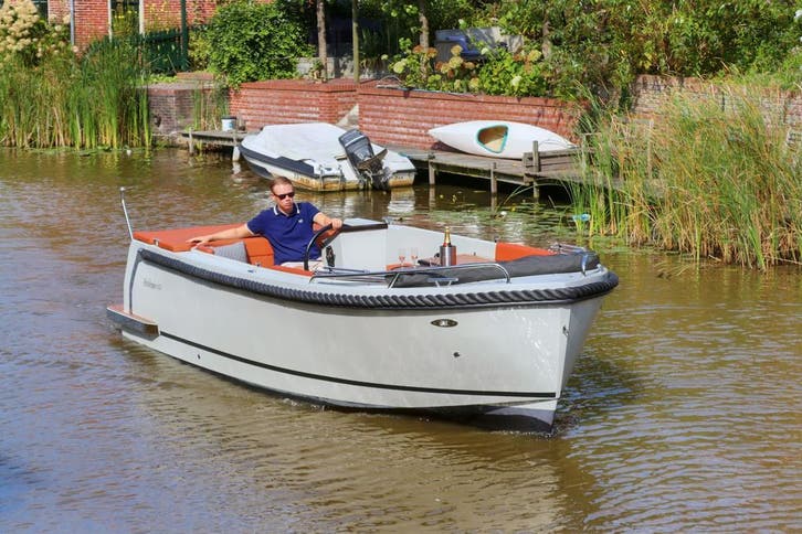 Reitdieper 635 Tender – Stille luxe, 100% elektrisch varen