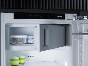 Miele K 7116 E - Ingebouwde Koelkast - 119 l - Wit, Verzenden, Zo goed als nieuw