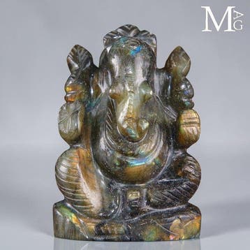 Zeer gedetailleerd met de hand gesneden Heer Ganesha in