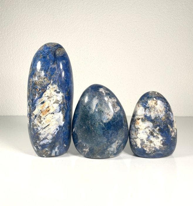 Set van 3 blauw-witte dumortieriet in kwarts Vrije vorm -, Antiek en Kunst, Curiosa en Brocante