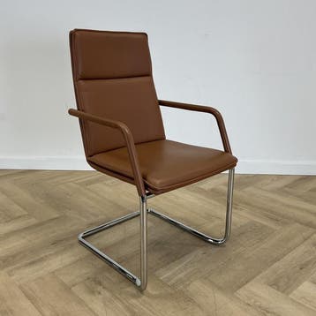 Brunner Fina Soft vergader design stoel, bruin leder -, Ophalen of Verzenden, Gebruikt, Leer, Eén