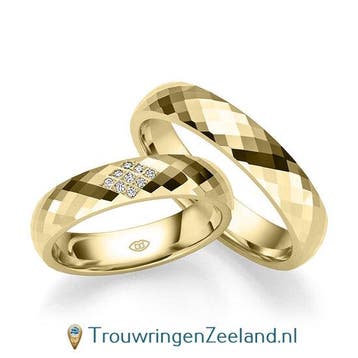 Trouwringen in 14/18 karaat geelgoud glans gepolijst in r..., Verzenden, Nieuw