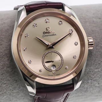 OMEGA - 38 mm, Stainless steel and Sedna Gold on a leather, Nieuw