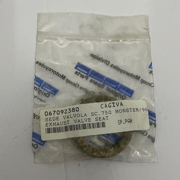 Ducati SEAT, EXHAUST VALVE - 067092380 Supersport-Monste..., Motoren, Nieuw