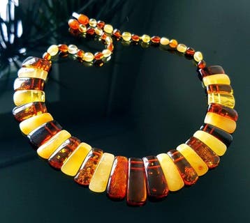 Amber Unieke natuurlijke Baltische barnsteenketting- 26 g