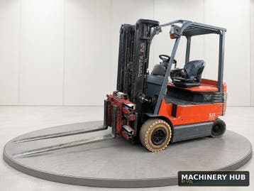 Toyota 2.500 kg vorkenversteller sideshift Hefhoogte 4730, Heftruck, Ophalen of Verzenden, Toyota, Elektrisch