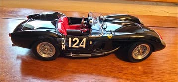 CMC 1:18 - Modelauto - Ferrari 250 Testa Rossa Pontoon, Nieuw