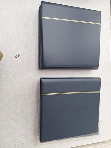 6 nieuwe safe albums met casette - 6 nieuwe safe albums met, Gestempeld