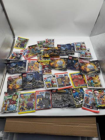 Lego Minifiguur - Marvel - 35 Lego Marvel/ DC Polybags- New&, Kinderen en Baby's, Speelgoed | Duplo en Lego, Nieuw