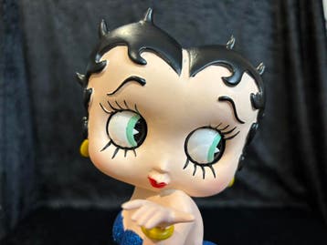 Betty Boop beeld - Blowing kisses (blue dress), Ophalen of Verzenden, Nieuw, Overige typen