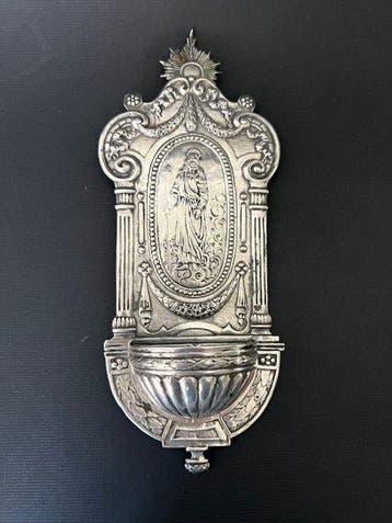 Wijwatervat - 1850-1900 - Zilveren wandfontijn voor heilig