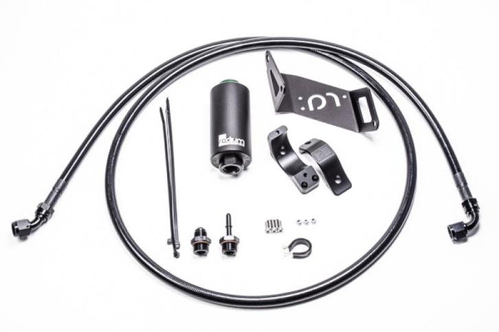 Radium Engineering BMW E9x Fuel Hanger Feed w. Stainless, Auto-onderdelen, Brandstofsystemen, Ophalen of Verzenden
