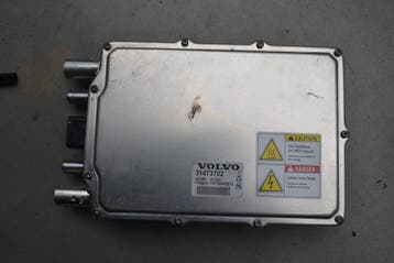 Inverter XC90 T8 Hybride 31473702, Ophalen of Verzenden, Gebruikt, Volvo