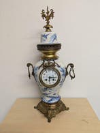 Pendule - Brons, Porselein, Messing - 1850-1900 - Vaas