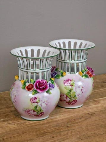 Vaas (2) - Porselein - Sevres stijl vaas
