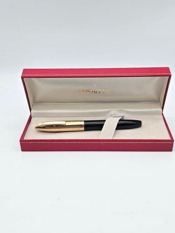Sheaffer PFM Sheaffer PFM V. Plástico negro y chapada oro., Nieuw