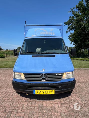 Leuke Mercedes opknapper paardenwagen!, Dieren en Toebehoren, Ophalen, Zo goed als nieuw, Polyester, 2-paards trailer
