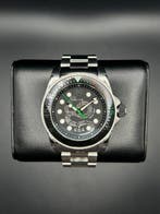 Gucci - Dive - Zonder minimumprijs - YA136218 - Heren -, Nieuw