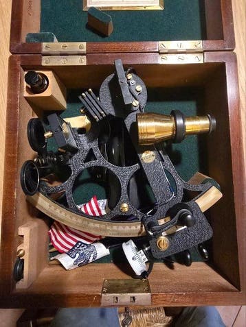 Sextant - Hout, Messing, Staal - Husun