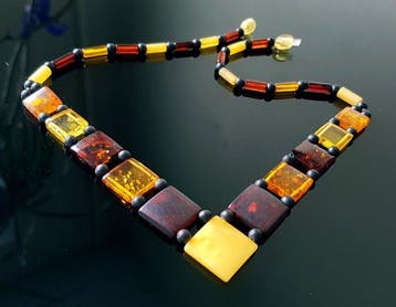 Amber Unieke zeldzame vintage Baltische barnsteenketting- 10