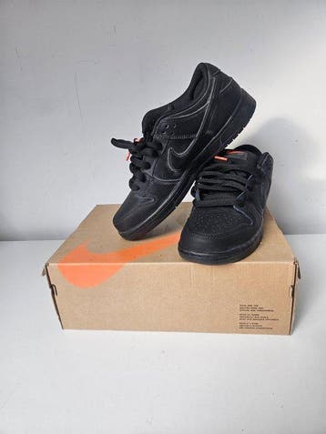 Nike SB - Dunk Low Pro - Sneakers - Maat: EU 43, Nieuw