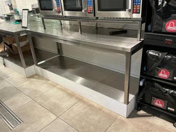 Online veiling: RVS werktafel met opzetrek, Zakelijke goederen, Horeca | Keukenapparatuur, Nieuw in verpakking