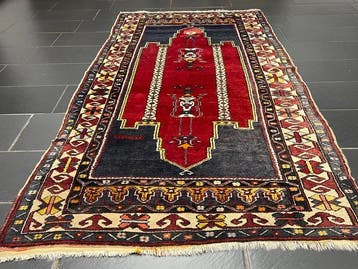 Yahyahli - Vloerkleed - 250 cm - 140 cm, Huis en Inrichting, Nieuw