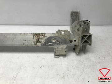 Mercedes A B CLA GLA W176 W246 Radiateur Frame A2466200019, Ophalen, Gebruikt, Voor, Mercedes-Benz