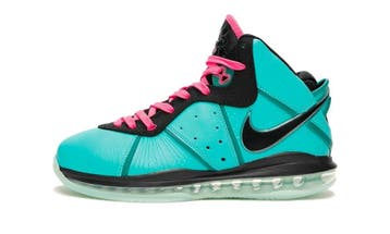 Nike LeBron 8 South Beach (2021), Nieuw
