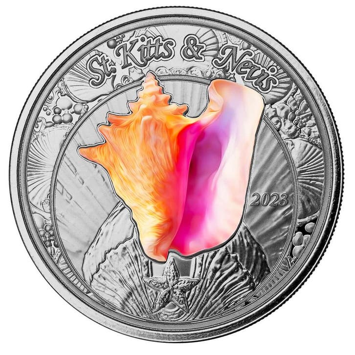 EC8 - St. Kitts and Nevis Conch Shell 1 oz 2023 coloured, Postzegels en Munten, Munten | Amerika, Losse munt, Zilver, Verzenden