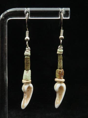 Oud-Egyptisch Oorbellen gemaakt van turkoois en faience, Sieraden, Tassen en Uiterlijk