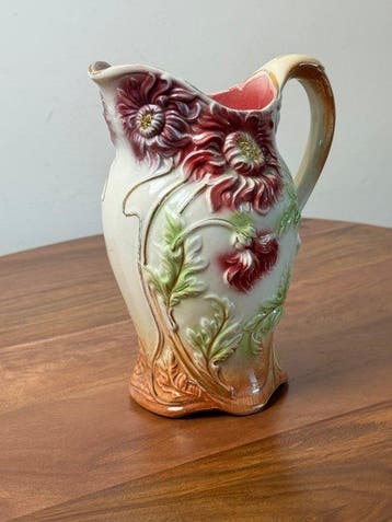 Onnaing - Kruik - Majolica