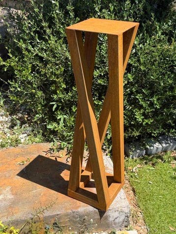 Ana Lucia B.M - Expositor Acero Corten - XL, Antiek en Kunst