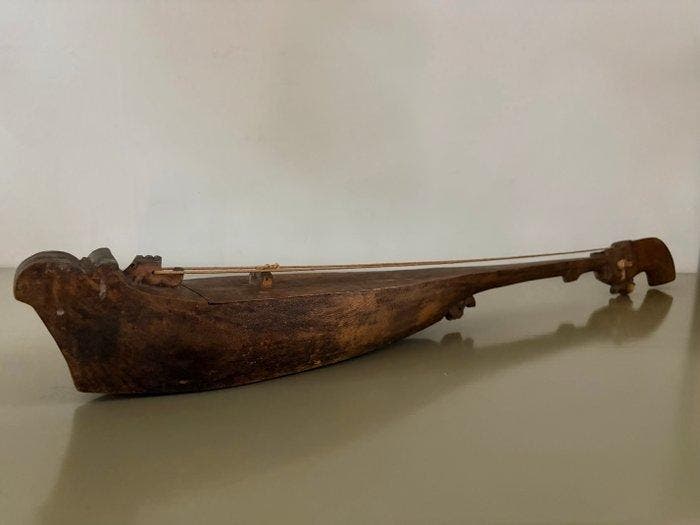 Hasapi - - Luit - Indonesië (Zonder minimumprijs), Antiek en Kunst, Kunst | Niet-Westerse kunst