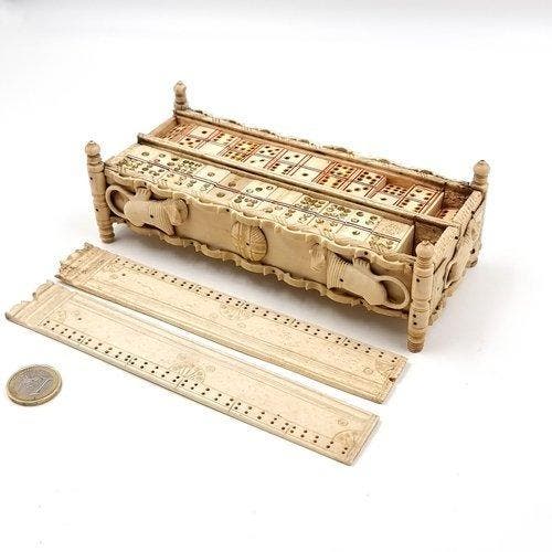 Bordspel - Napoleonic Prisoner Of War Dominoes Set In Case -, Antiek en Kunst, Antiek | Speelgoed