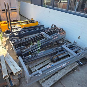 Losse hefmast heftruck of trekker, 1000 tot 2000 kg, Elektrisch, Heftruck, Jungheinrich 