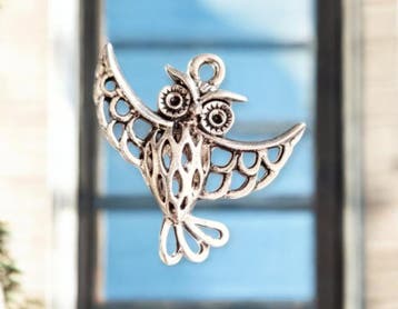 1 x Metalen Bali style holle hanger bedel van een uil 25..., Ophalen of Verzenden, Nieuw, Bedel