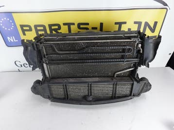 Gebruikte radiateur set (compleet koelpakket) Mercedes-Benz, Ophalen of Verzenden, Nieuw