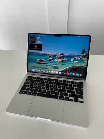 MacBook Air 13 inch M4 van 2025 met 16GB RAM en 256GB SSD, Computers en Software, Apple Macbooks, 256 GB, Qwerty, 13 inch, Refurbished
