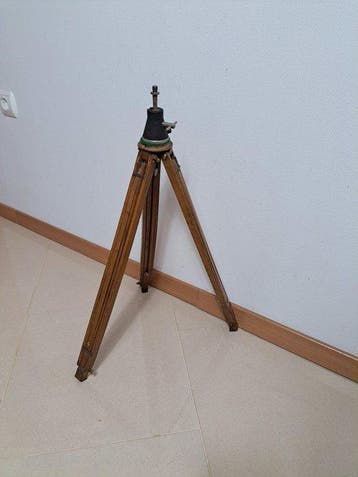 NoName 134 cm wooden Statief, Nieuw