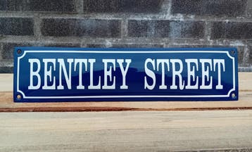 Bentley street, Verzamelen, Merken en Reclamevoorwerpen, Verzenden, Nieuw